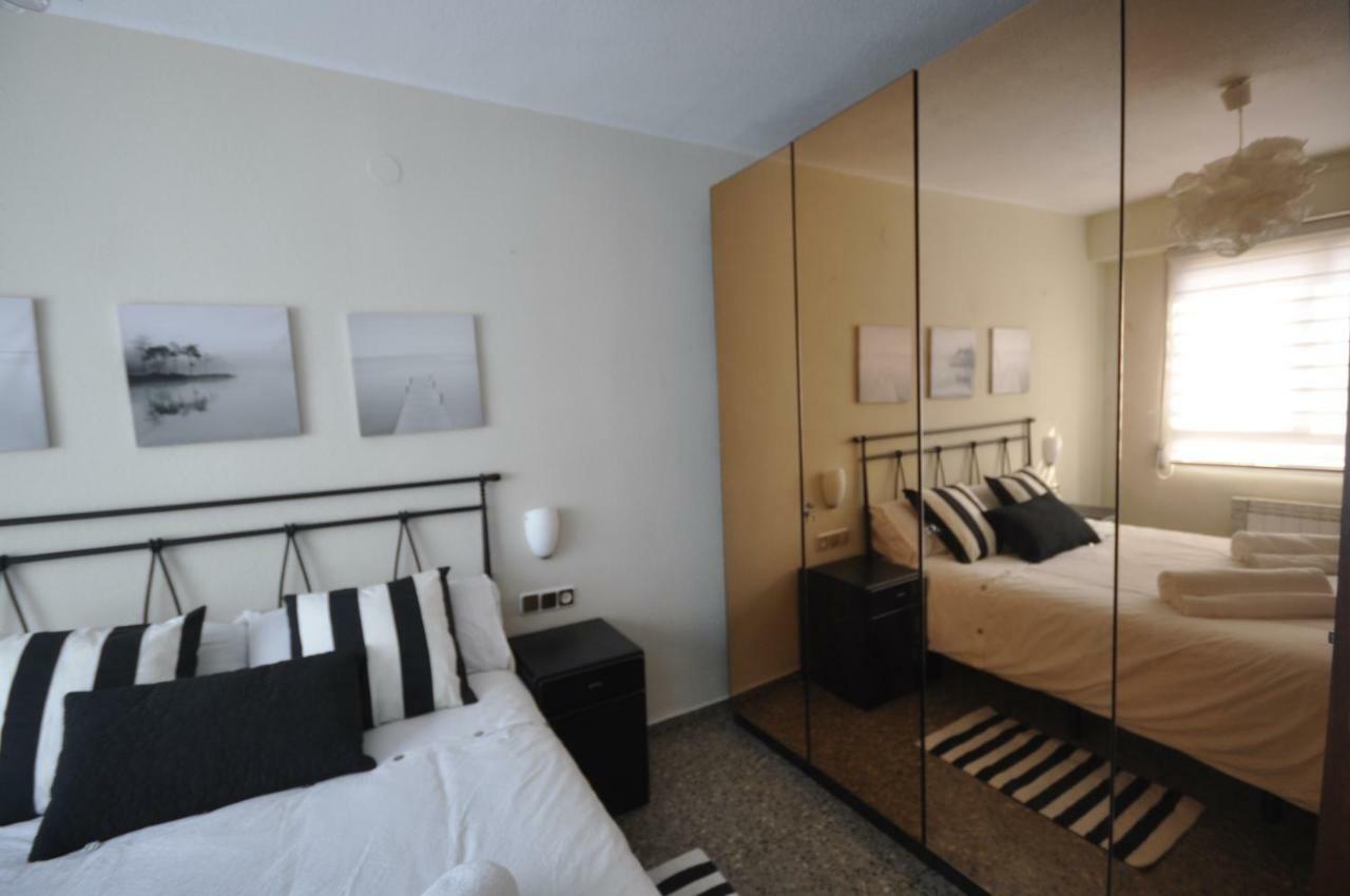 Apartamento Frente Al Mar บาเลนเซีย ภายนอก รูปภาพ